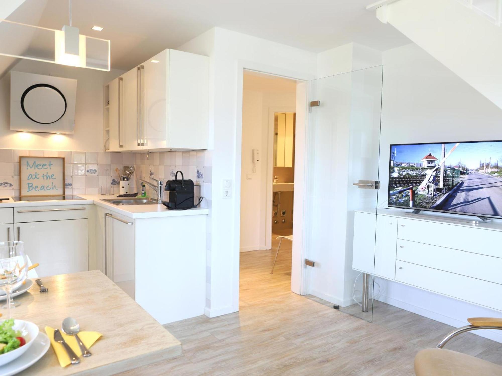 Apartment Schöne Reetdachanlage In In Südlicher Richtung Gelegen *